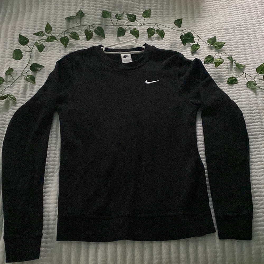 Women’s Black Nike Crewneck